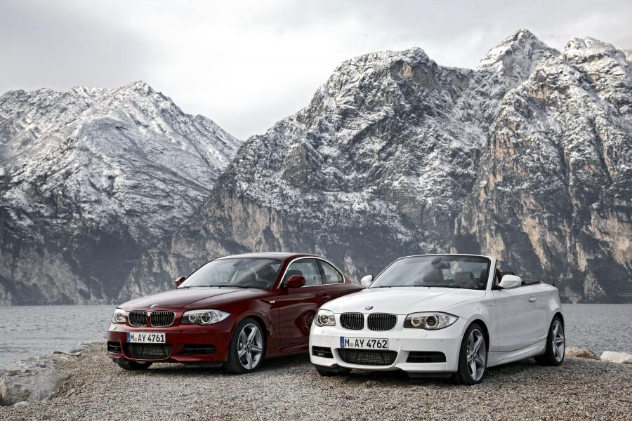  BMW 1-Series Convertible 2012 года  (фото 3 из 22)